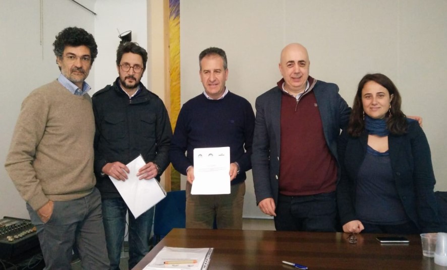 Firma del Patto d’integrità tra Amapola e ReSMa